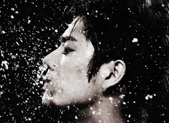 [صور] ألبوم كيم كيو جونغ ‘TURN ME ON’ 1103