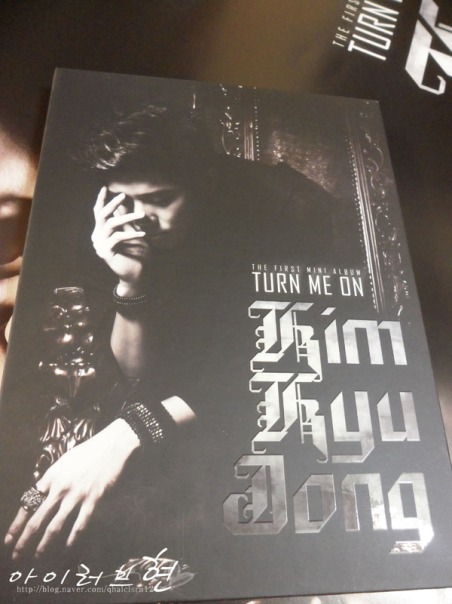 [صور] ألبوم كيم كيو جونغ ‘TURN ME ON’ Kyu-turn-08